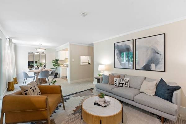 $2,556 / 2br - 968ft2 - Lavadora y secadora, área de juegos, salón comunitario (7001 Old Redmond Rd, Redmond, WA)63808083895297121