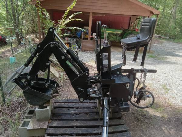 detachable backhoe 1