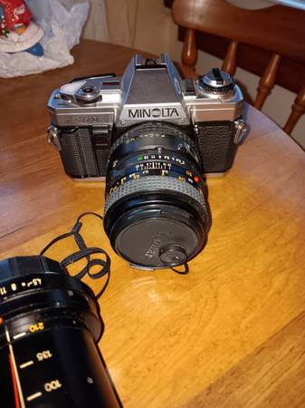 Minolta X370 camera kit 1