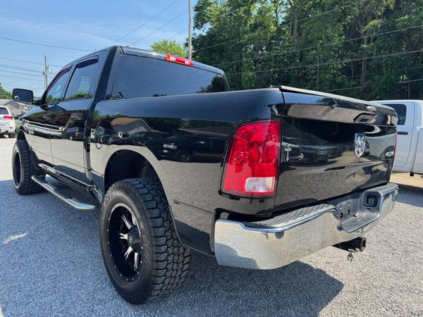 2015 Ram 1500 Crew - 3.0 Turbo Diésel - 4x4 - ¡Único dueño! - $12,99563436045327105123