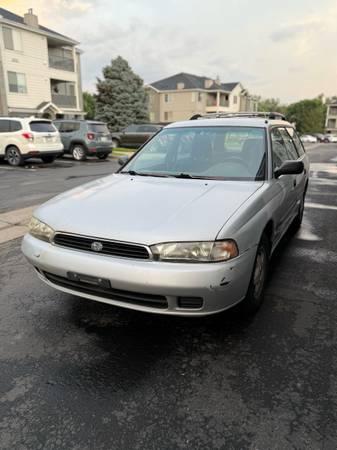 Subaru Legacy 1997 - $2.400 (Denver)63619982305283122