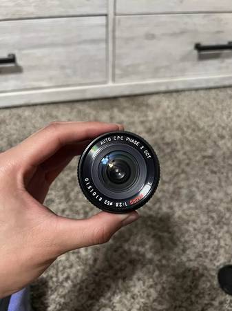 Lente CPC de 28 mm f2.8 gran angular/macro - $100 (San Mateo)63439956789635122