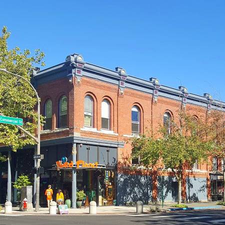 $1,000 / 380ft2 - 1303 Commercial Street #2 (Downtown Bellingham)63920959355650121