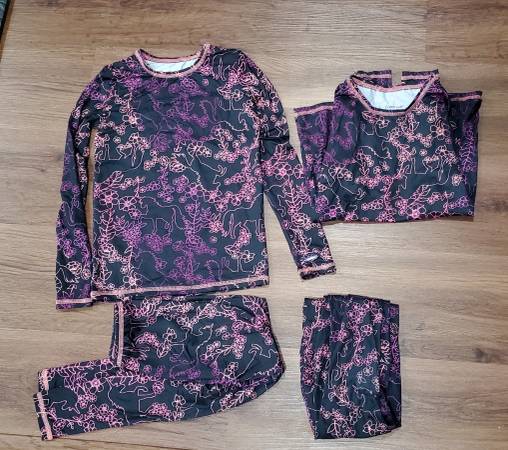 Girls S & M Cuddl Duds Unicorn Thermal Base Layer Sets w/ thumbhole 1