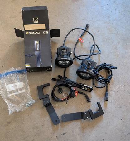 DENALI LED lights & Cansmart Lighting bundle BMW R 1200 / 1250 - $295 (Plano)63471290002945123