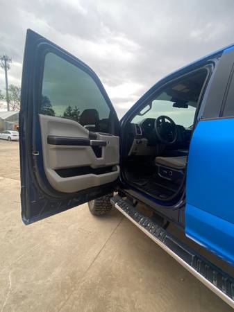 💠🔷 Impresionante Ford F250 Super Duty Crew Cab 2017 🔷💠 - $28,750 (Wheeling)63618847361027124