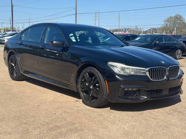 2016 BMW 7 Series 740i. . . .$4000 de enganche conduce. . .financiamiento interno - $19,900 (832-206-3054 👍☎)63622260784643121