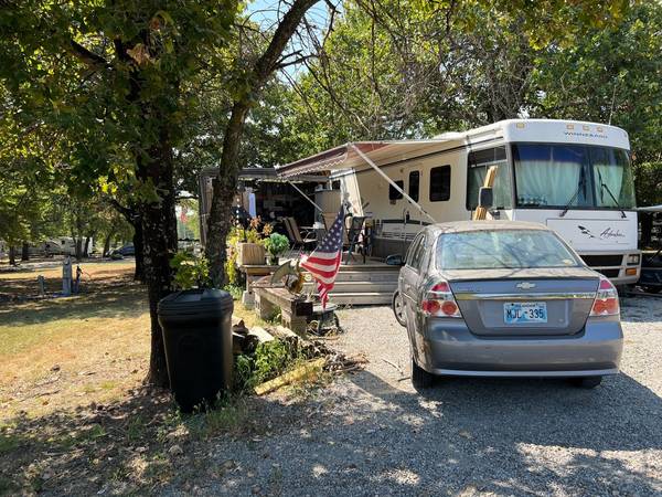 $300 Gibson RV Park by the Lake (Ft. Gibson Lake near Taylor's Ferry Wagoner)63981976472067124