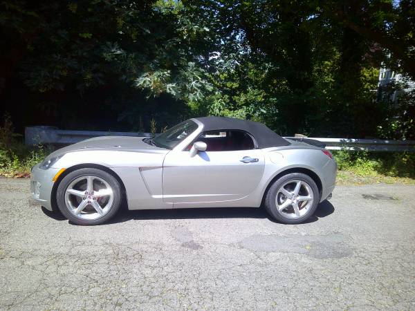 2008 Saturn sky Red Line - $6,950 (Des moines)63613954545281123