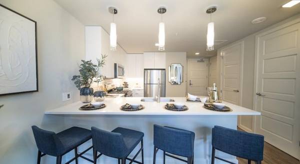$2,790 / 2br - 1272ft2 - ¡Solo por Tiempo Limitado, Tarifas Reducidas en Viviendas Seleccionadas! ¡Consulta Dentro! (Downtown Portland)63831466285955122