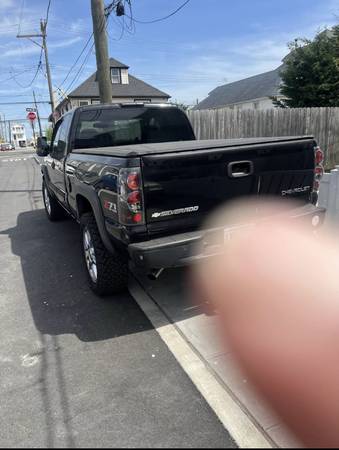 2004 Chevrolet Silverado - $7,50063654721741827121