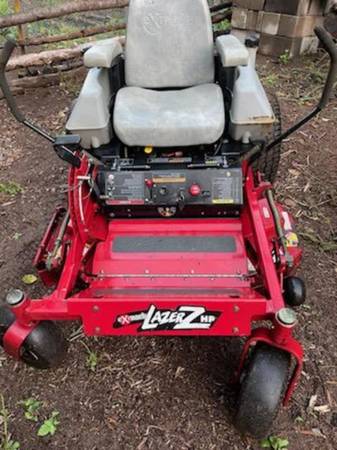 Zero turn mower 1