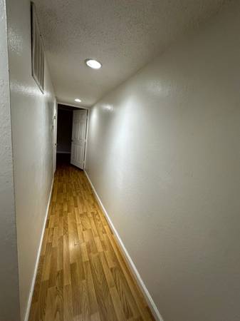 $2,000 / 2br - 980ft2 - 10407 white rock rd (Rancho Cordova)64044028722049124