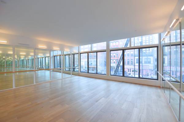 $15,000 / 2200ft2 - Espacio de Estudio Llave en Mano en Alquiler con Excelentes Vistas, ¡Clásico! (Nolita / Bowery)63788783941379120