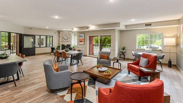 $1,378 / 1br - 797ft2 - Private Balcony, Sky Lounge Room, Air Conditioner (110 E 1st St, Chaska, MN)63990380912130122