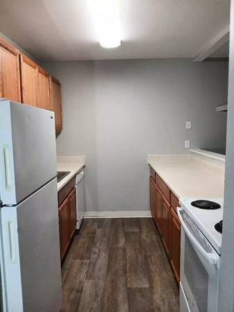 $1,850 / 2br - 860ft2 - Amazing 2 bedroom, 1 bathroom in Kent. 860 SqFt! (Kent)64031137600387123