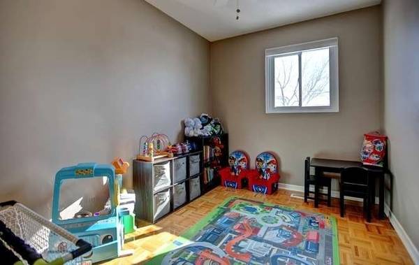 Bedrooms for rent in Brampton near Professor's lake. 1