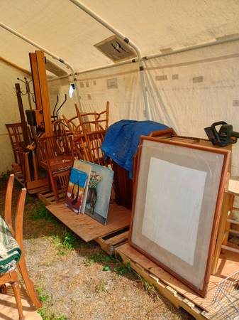 Yard sale photo