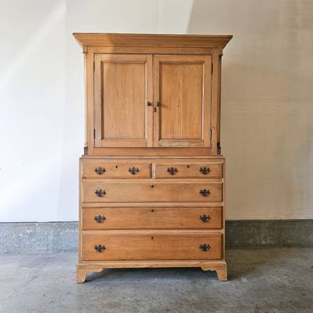 Antique pine Wardrobe 1