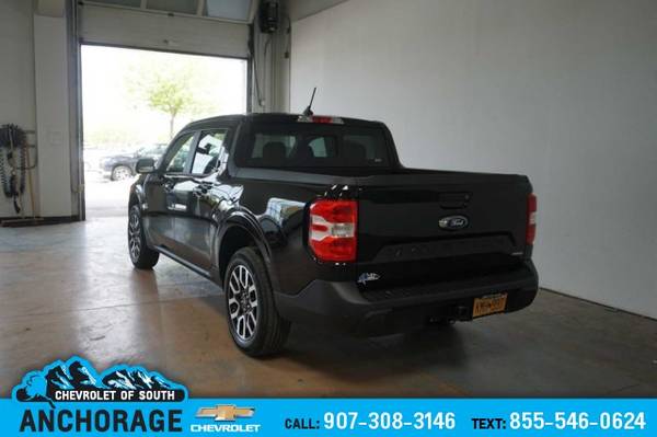 2024 Ford Maverick LARIAT - $33,995 (2024 Ford Maverick LARIAT)63442782962049123