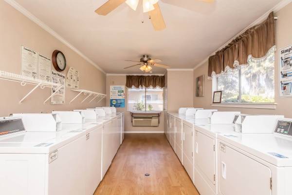 $1,375 / 1br - 700ft2 - 🌞1 BED 1 BATH AVAILABLE SOON! APPLY TODAY!🌞 (DONT MISS IT! APPLY TODAY!)63798509557635124