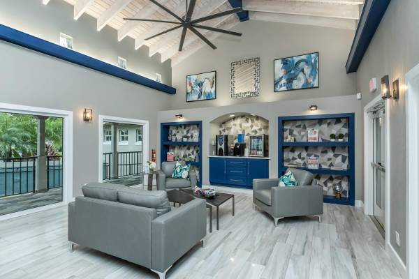 $1,930 / 2br - 900ft2 - Relax by the Pool in Beautifully Landscaped Grounds! 🌞 (9873 Lawrence Road, Boynton Beach, FL)64002014648321122