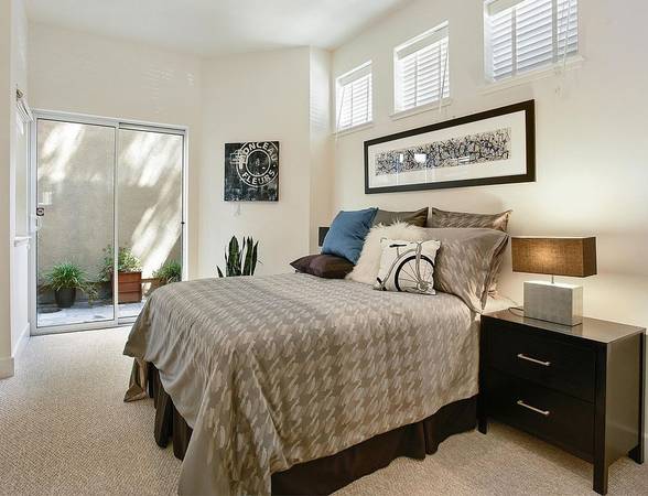 Furnished Large Master Room With Bathroom - Queens 1