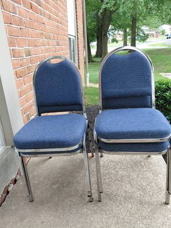 DINING/EVENT CHAIRS(4 PCS) 1