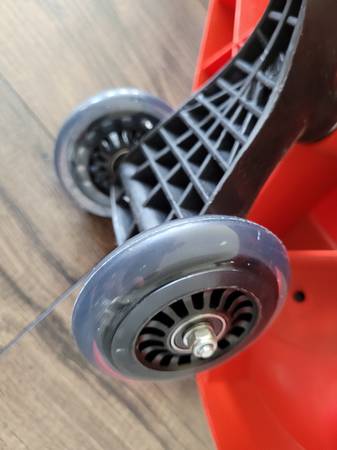 Plasma Car Cart (Genuine) - $75 (Federal Way)63471357316739122