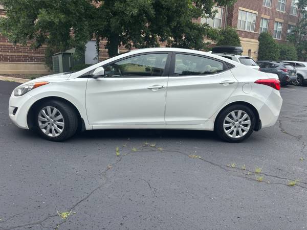 Hyundai Elantra GLS 2012 - 116k miles - $6,500 (Skokie)63618949976961124