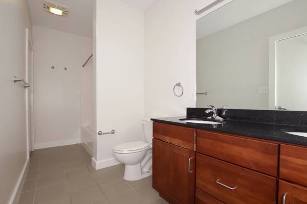 $2,800 / 2br - Salem 2 Bed/1 Bath Luxury Apartment | Downtown Salem63655383441283122