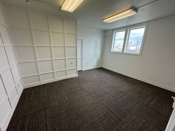 $550 Office Space for lease (Twin Falls)64012745281025120