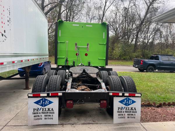 2012 Peterbilt 386 - $37,500 (Corryton)63625129707779124