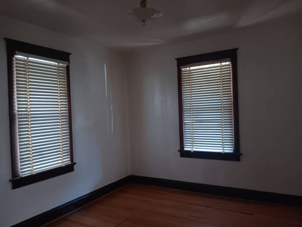 $1,100 / 1br - House For Rent (St.Louis Mo)63924426590467123