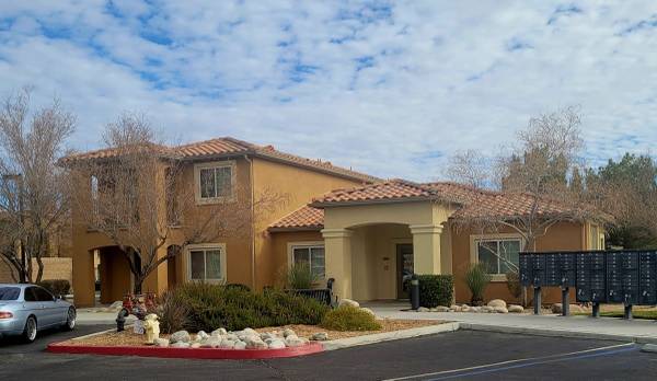 Refrigerator, Patio/Balcony, Playground 1