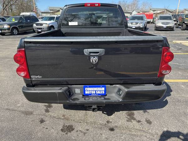 2007 Dodge Ram 1500 ST - $9,990 (Urbana, IL)63469768526465124