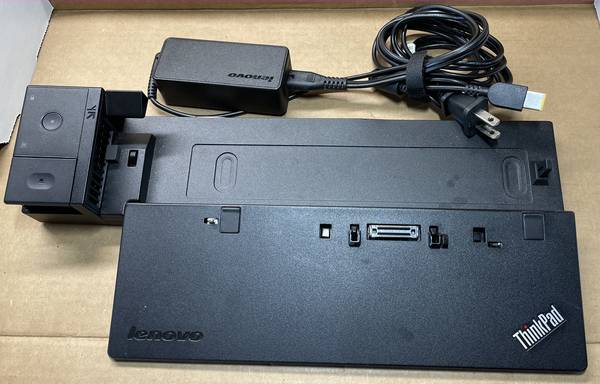 Lenovo ThinkPad Pro Dock, Type: 40A1, SD20F82751 1