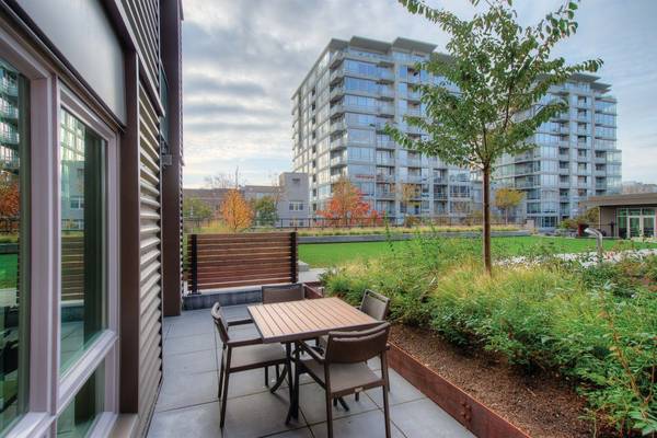$1,876 / 450ft2 - EV Charging Stations, Cable-Ready, Upgraded Lighting (2900 1st Ave, Seattle, WA)63814661115267122