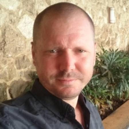 Looking to Learn a Job or work at a Resort or Similar 1