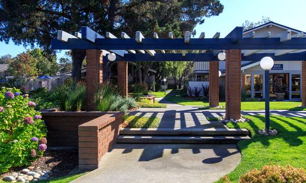 Serene Courtyard Views, Elegant Resident Clubhouse 1