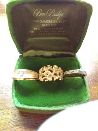 3 real gold rings 1