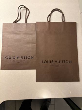 LOUIS VUITTON BAG & BOXES 1