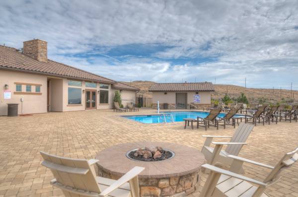 $1,750 / 2br - 1191ft2 - ONE MONTH FREE! ONE MONTH FREE! ONE MONTH FREE! (RENO)63682273521923123