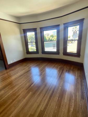 $3,900 / 3br - 1800ft2 - Beautiful, large, historic 3br 2ba (Golden Hill)63841344607235120