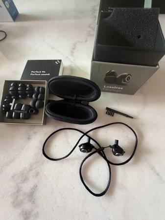 Minuendo Adjustable Earplugs  Never used! 1