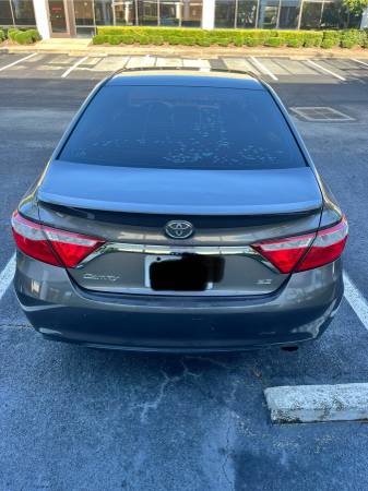 2016 Toyota Camry - $6,50063470254038019123