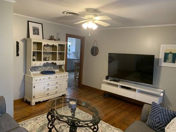 $1,800 / 2br - 950ft2 - Bike to KEESLER, casinos and beach! (downtown Biloxi)63762077276547122