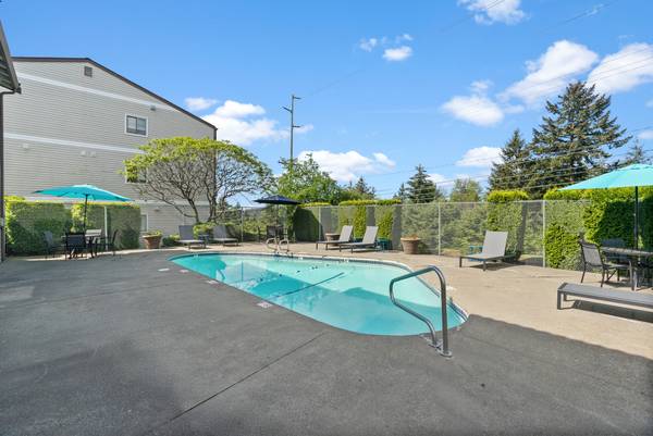 $1,530 / 1br - 740ft2 - Tacoma WA, Outdoor Playground, 1bd 1ba (3509 South Orchard Street, Tacoma, WA)63862287141377124