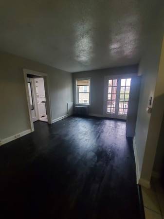 $999 / 1br - 600ft2 - Clifton area 1-bdrm Pet-friendly! 2532 Highland (Corryville)63974470177922121