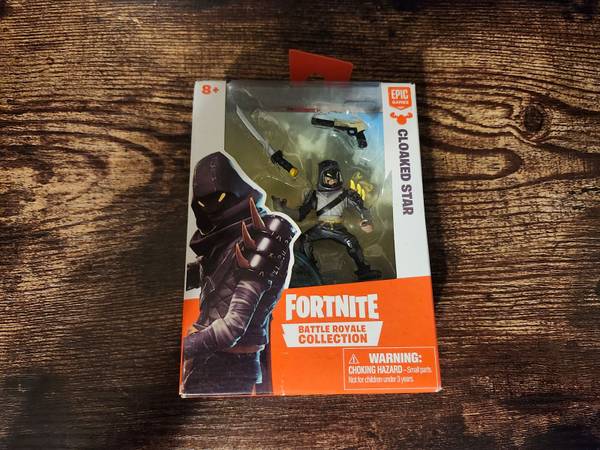 "Fortnite Battle Royale Cloaked Star” 1